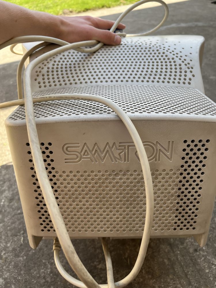 Monitor Retro Samtron 76BDF