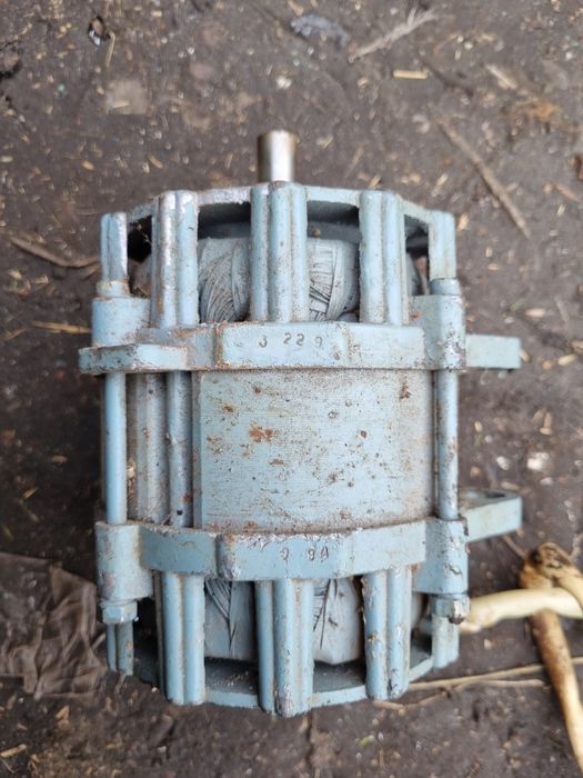 Двигун пральної машини