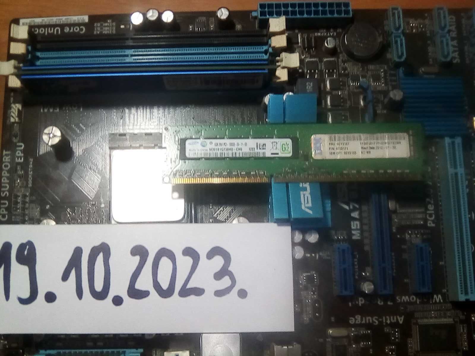 procesor AMD FX 4 rdzenie płyta główna i ram 1 x 8gb ddr3 2 x 8gb