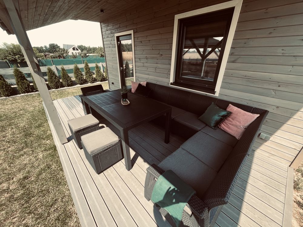 Domek letniskowy 8-osobowy,dzialka700m2. Klimatyzacja.Basen.Plac zabaw