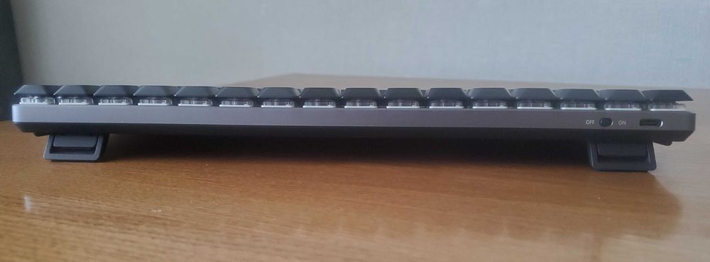 Satechi SM1 Slim Mechanical Механическая беспроводная клавиатура