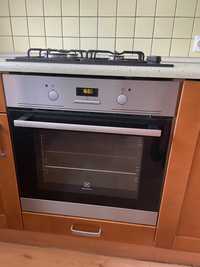 Piekarnik elektryczny Electrolux EZB3410AOX