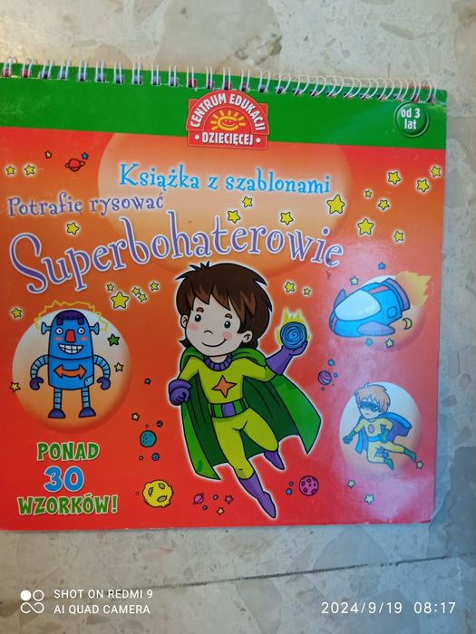 Książka z szablonami super bohaterowie  ponad 30 wzorów