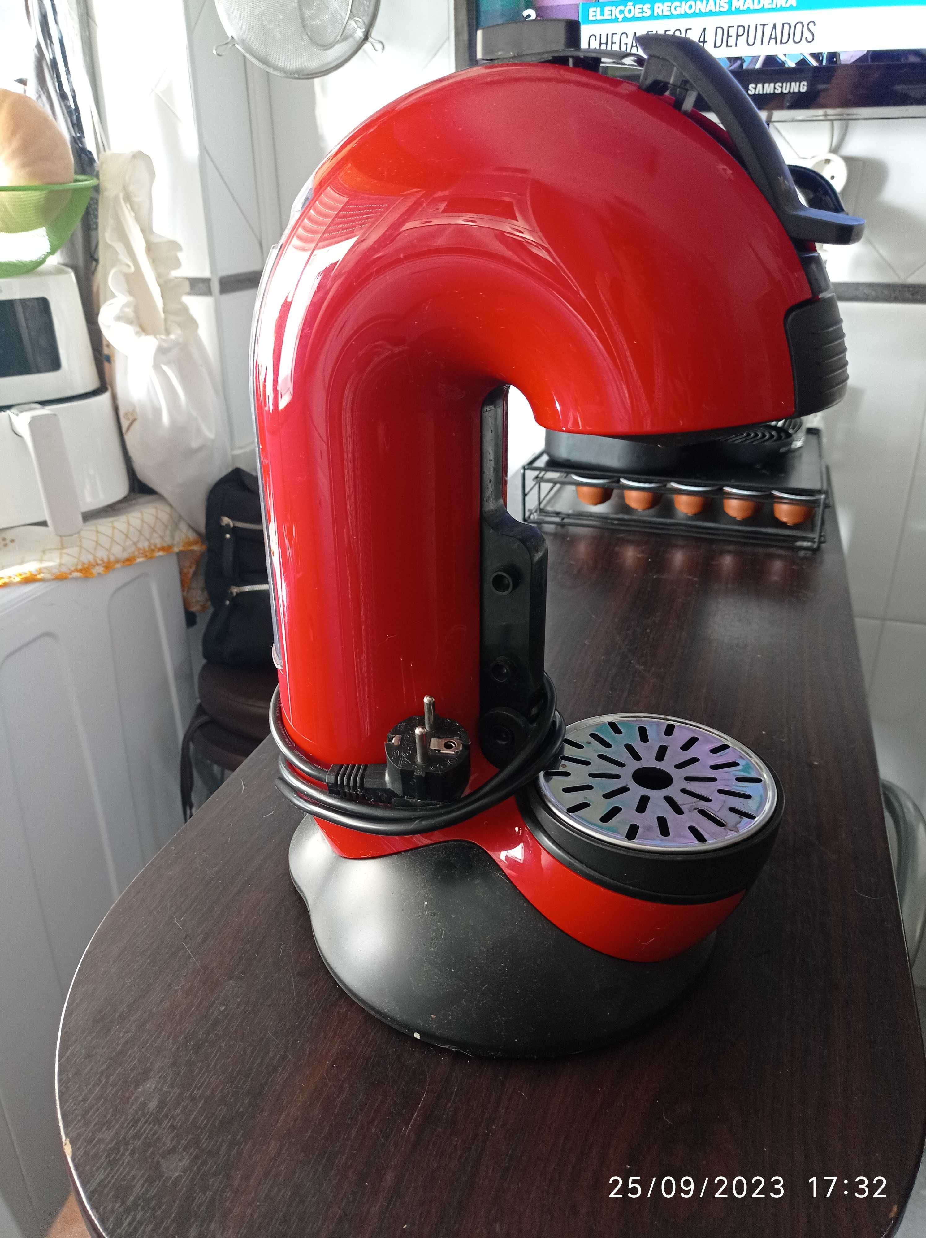 Máquina Krups dolce Gusto para peças