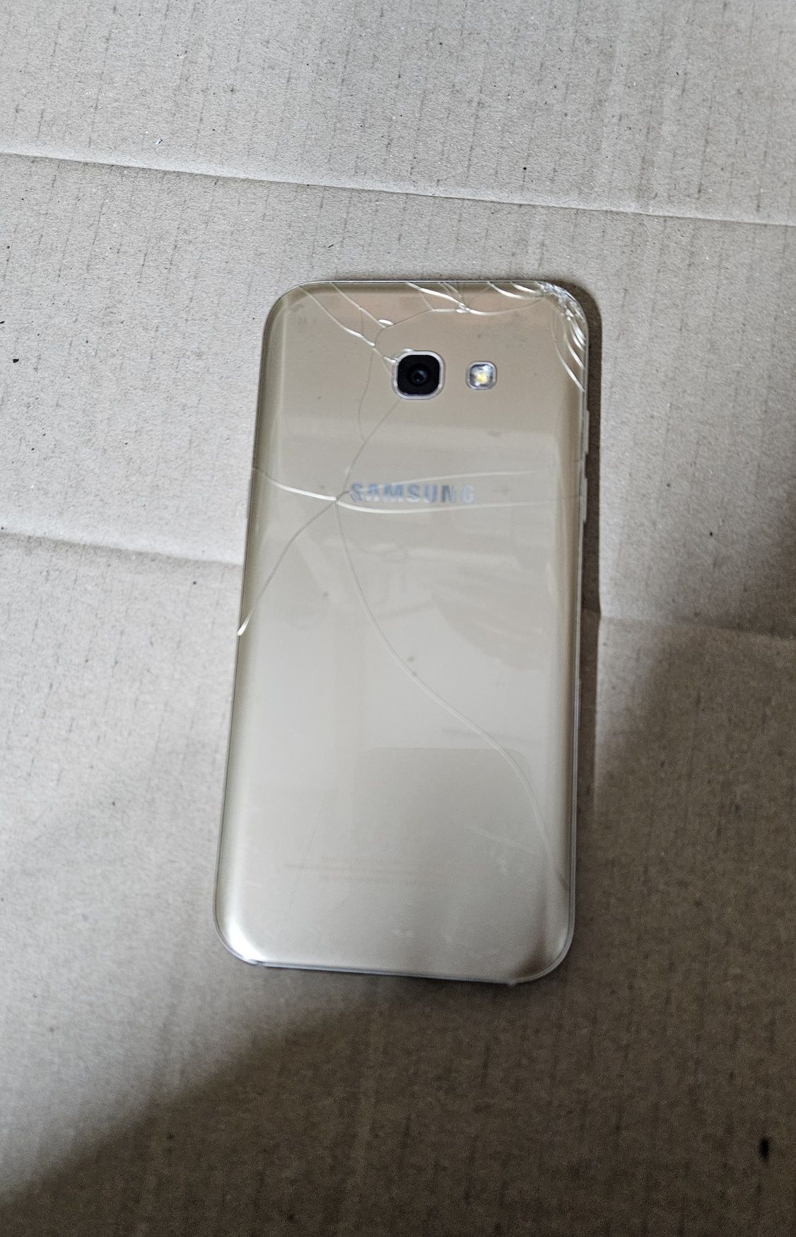 Samsung A5 2017 A520F,повністю робочий, оригінал, перевірений