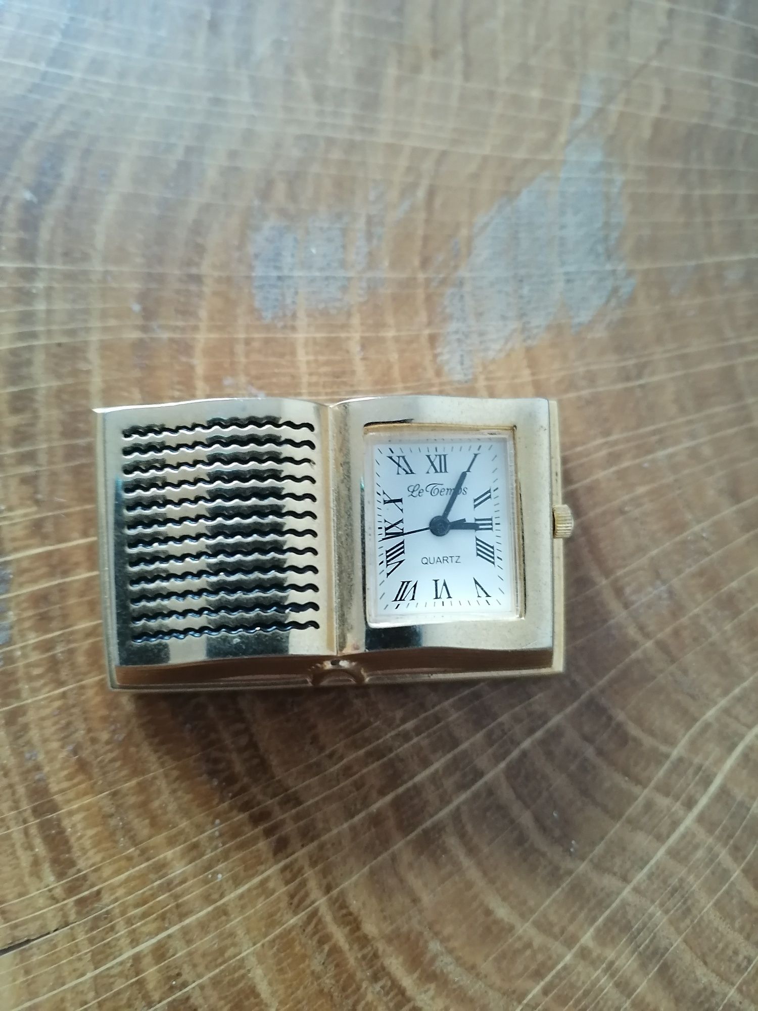 Zegarek Gold książka miniatura