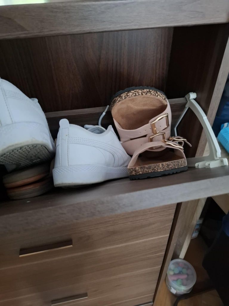 Black Red White szafka na buty