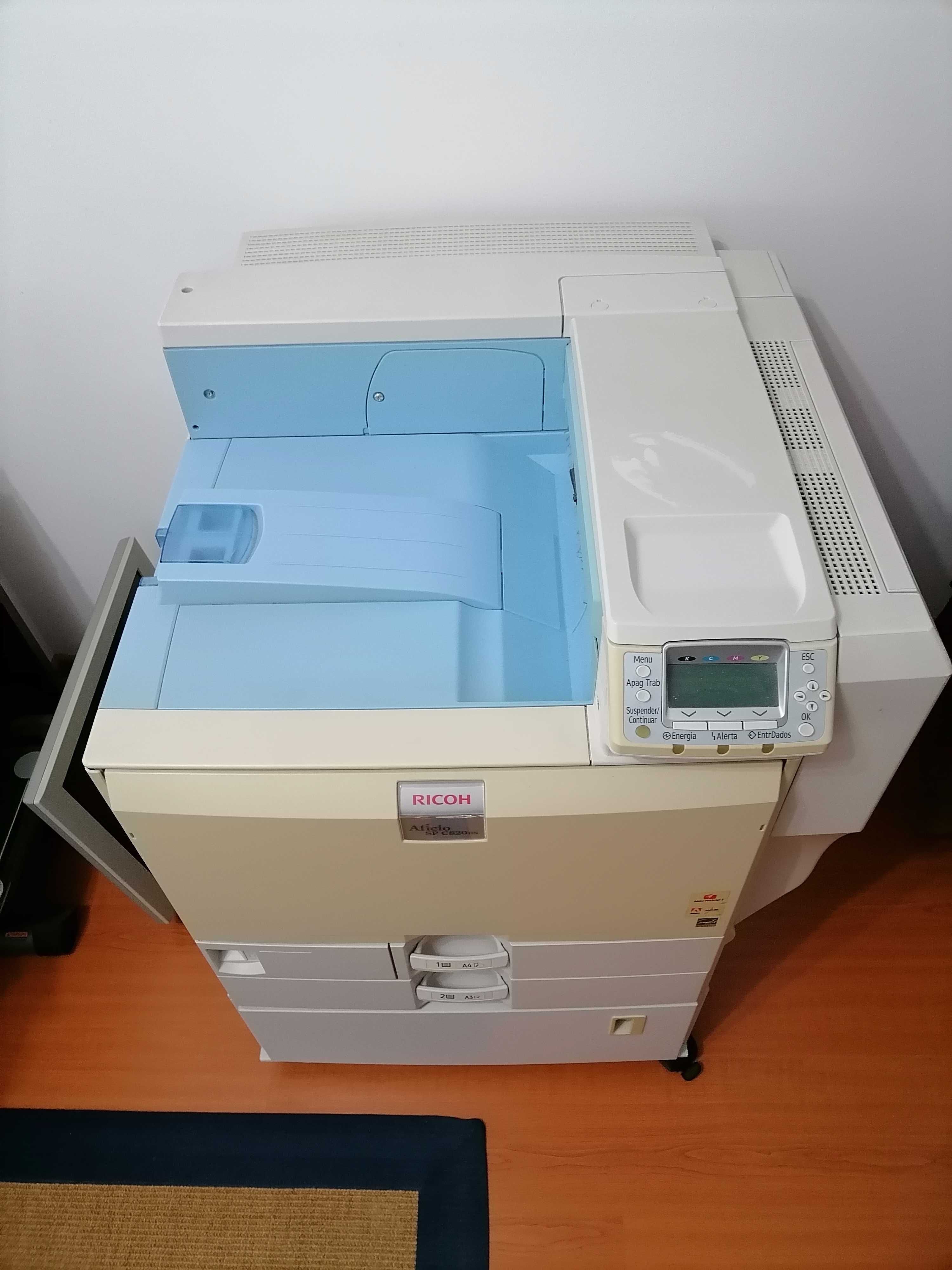 Impressora Ricoh Aficio SPC 820 DN