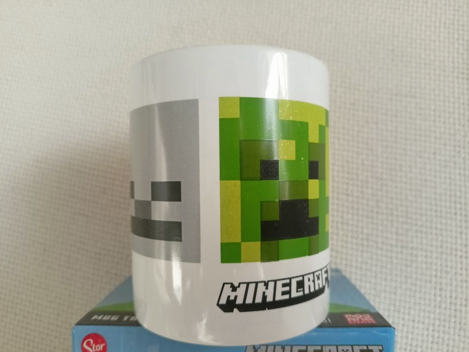 Kubek Minecraft w kartonie