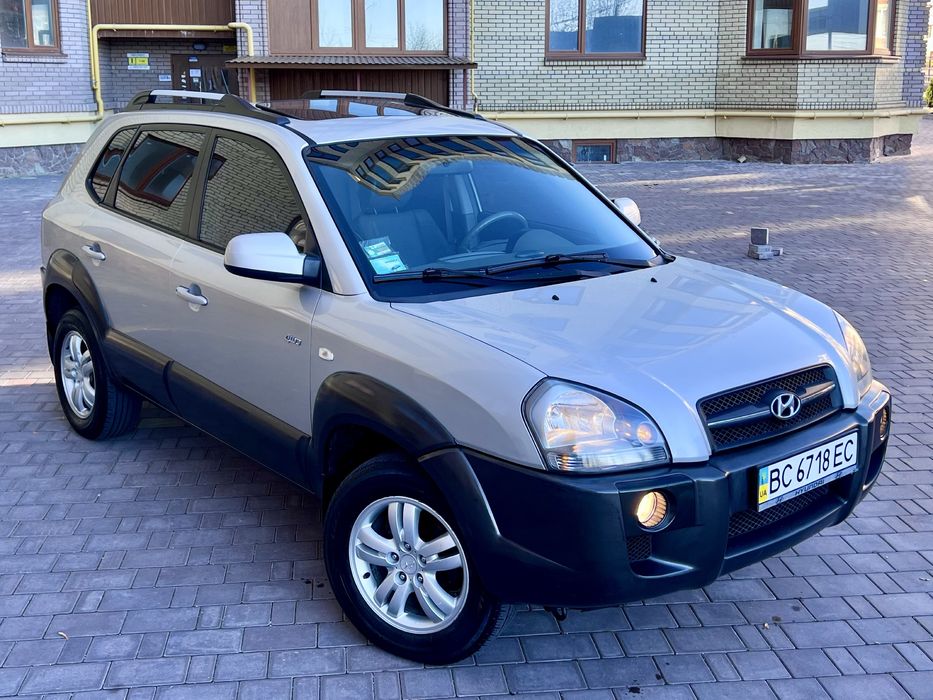 Hyundai Tucson 4Х4 2.0 ГАЗ/Бензин, Автомат, в рідній фарбі