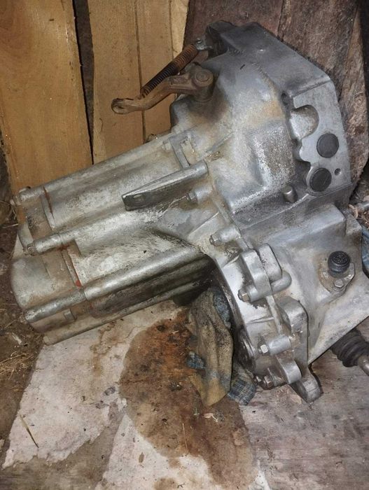 Двигун з КПП Таврия