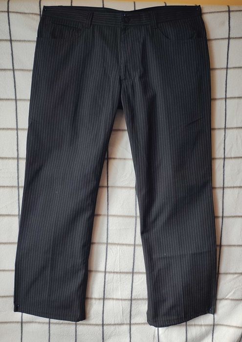 Spodnie męskie, czarne w białe prążki, długie nogawki, H&M, rozmiar 36