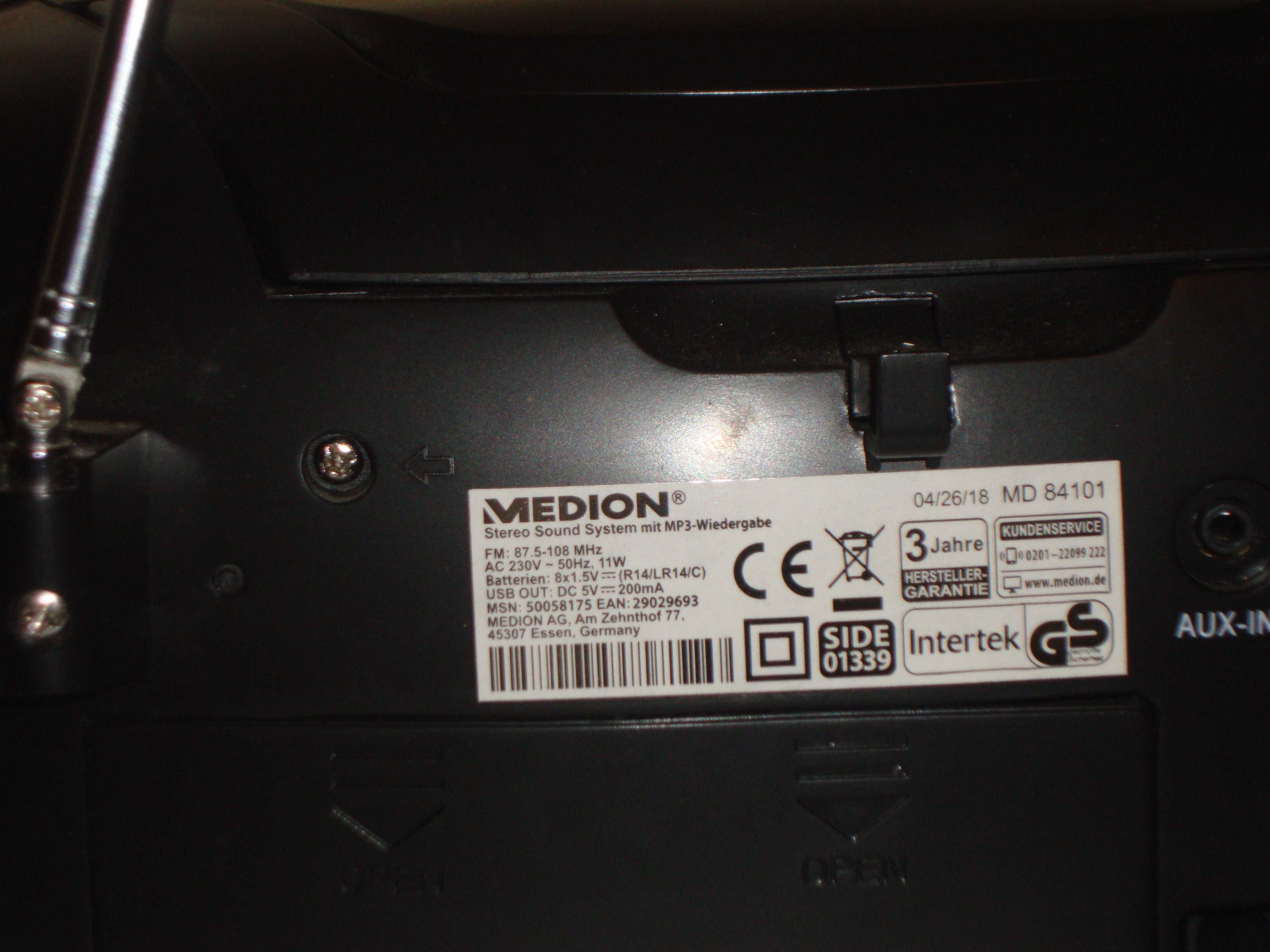BOOMBOX MEDION MD84101
CD nie działa
