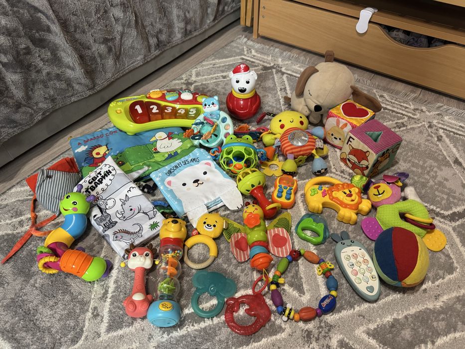 Лот іграшок(пакет)