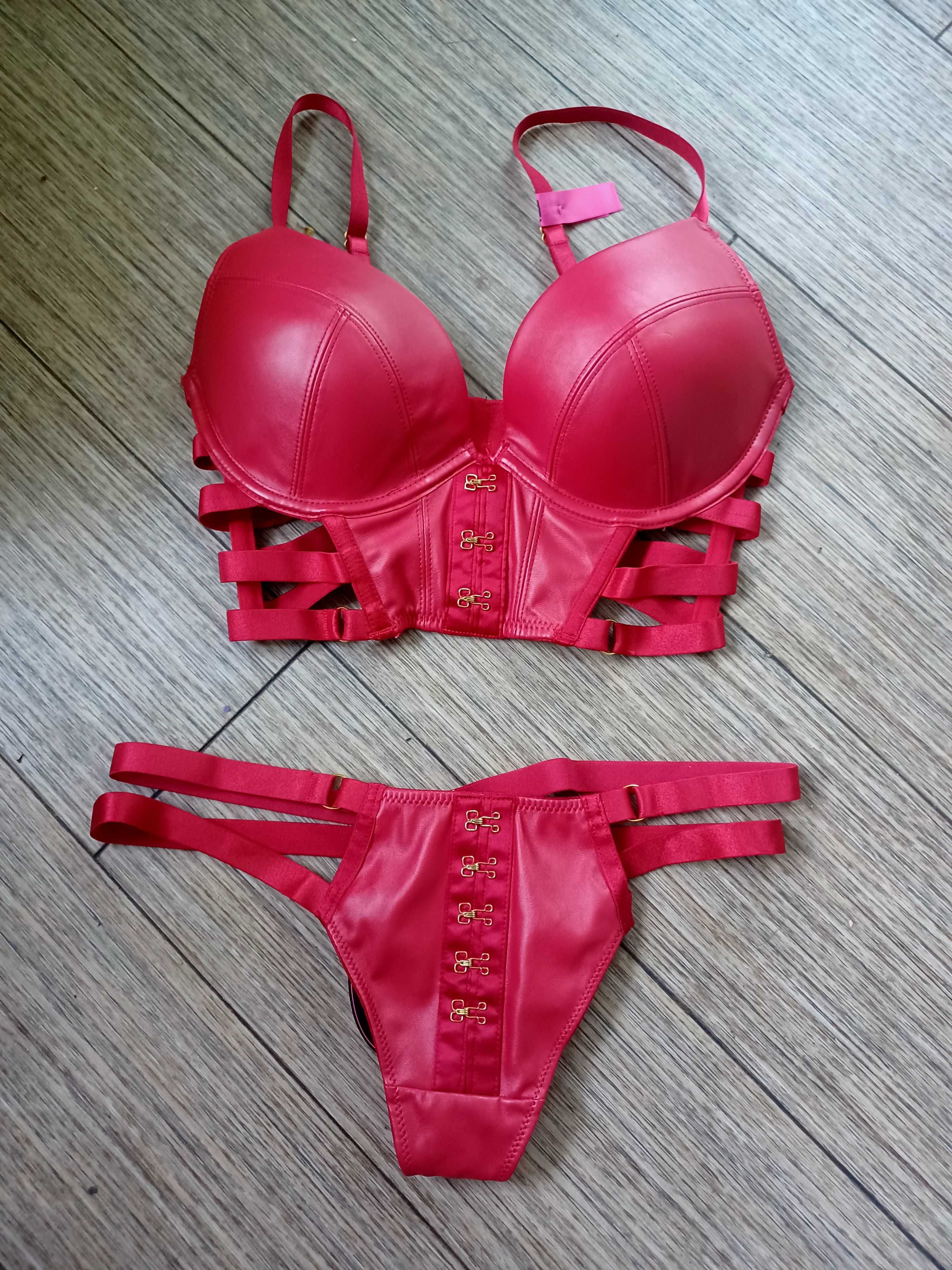 Komplet bielizny seksowny 70C