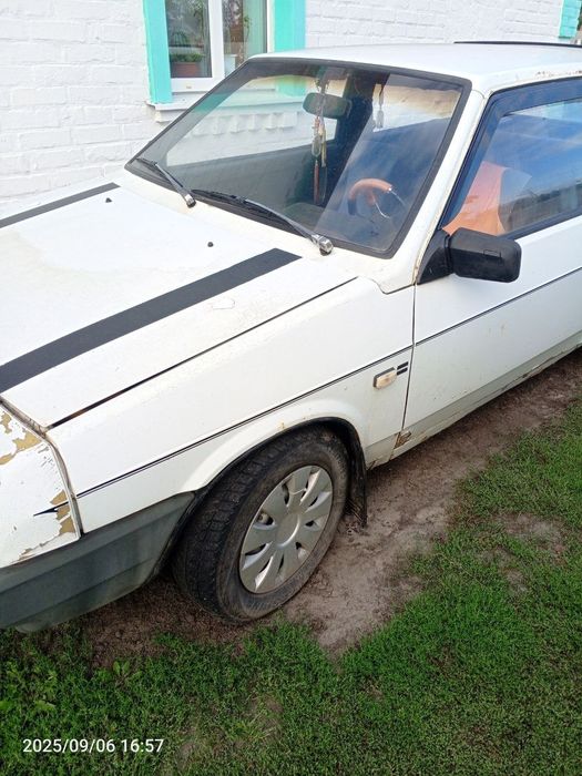 Продам! Ваз 2108 на бойовому ходу