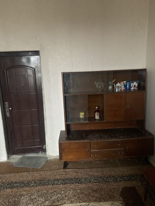 Продам в центре две комнаты в комуне