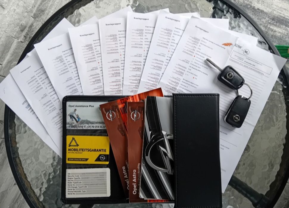 Opel Astra J * 1.4 TURBO * Koła Lato/Zima * PIĘKNY STAN * *