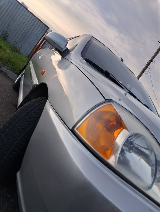 Продам машину на полном ходу Киа Рио