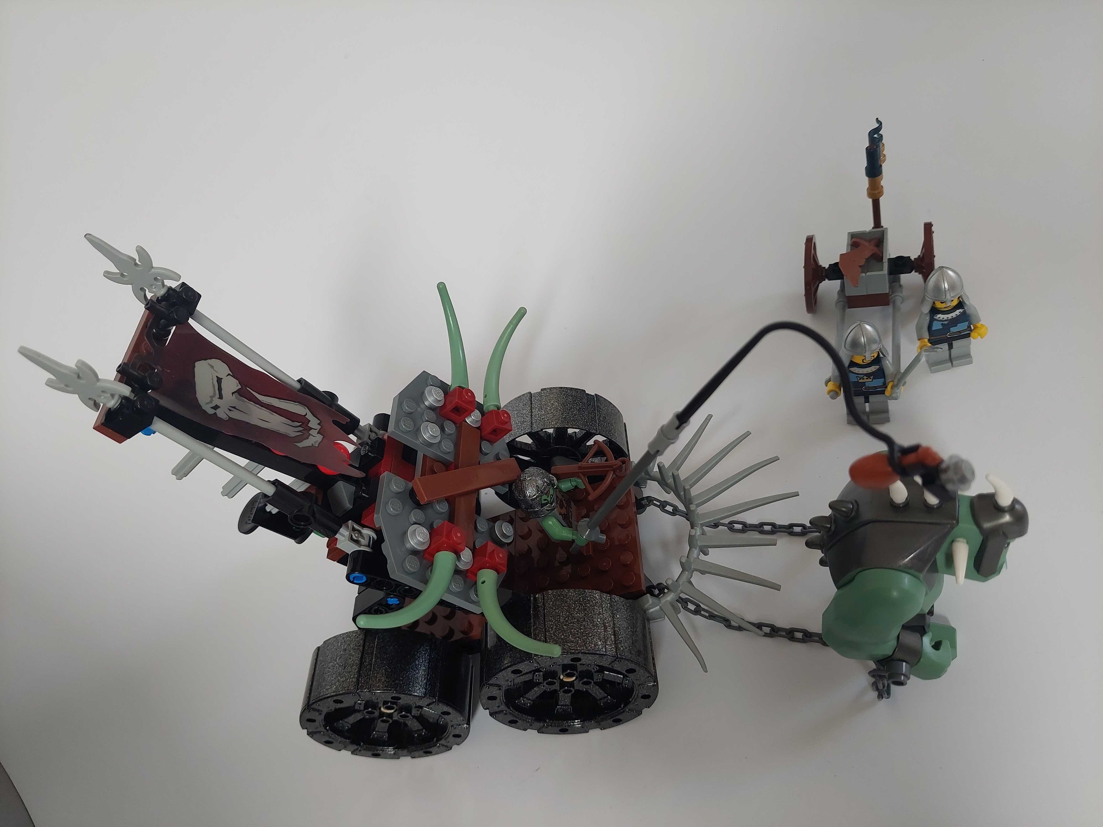 Lego Castle Fantasy Era 7038 Troll Assault Wagon - 2008 r - komplet