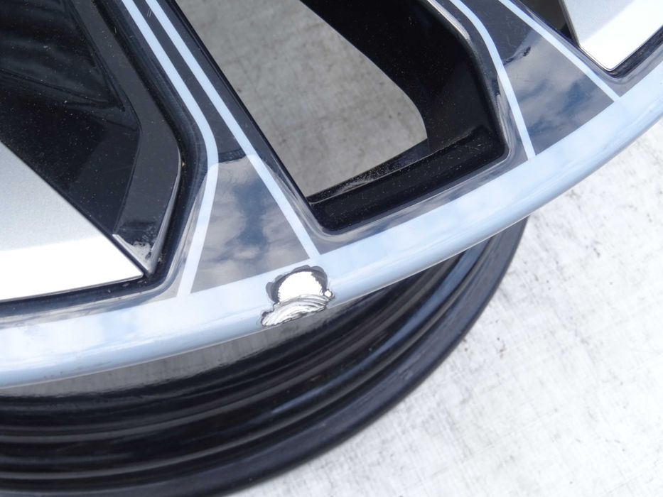 felga aluminiowa przód audi e-tron gt rs 21 4j3,601025ac 4j3,601025l