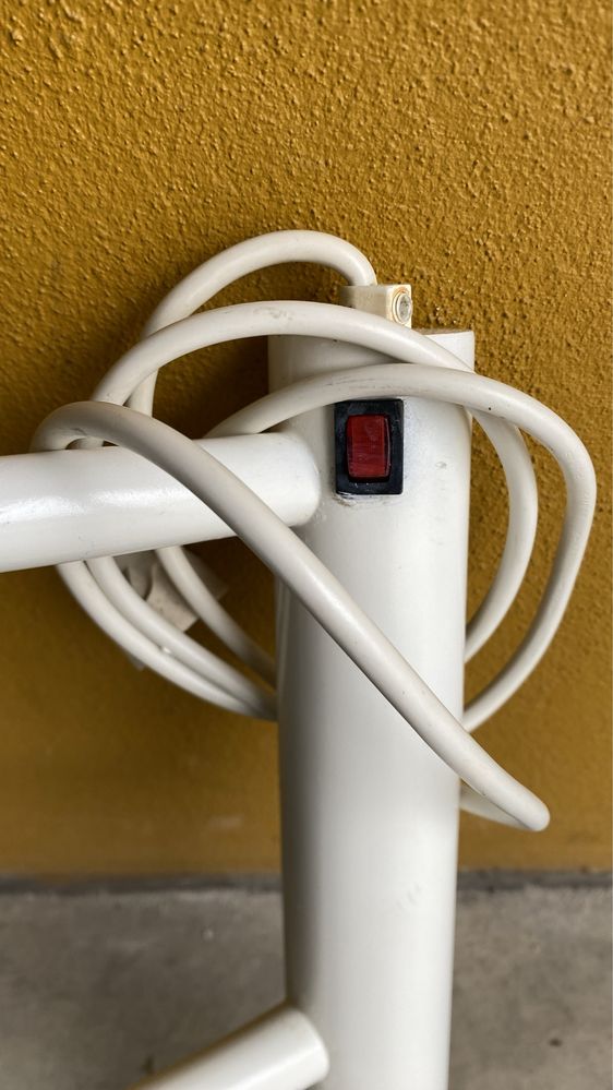 Toalheiro Eletrico