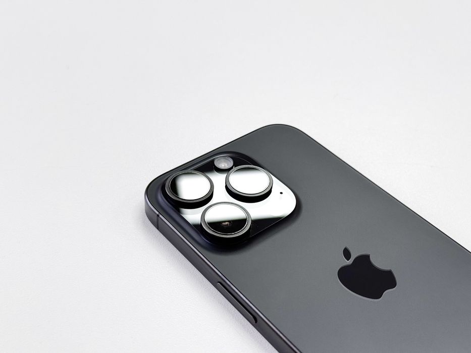 iPhone 15 Pro 256 GB Czarny Tytan 100% bateria Sklep Gwarancja e-sim