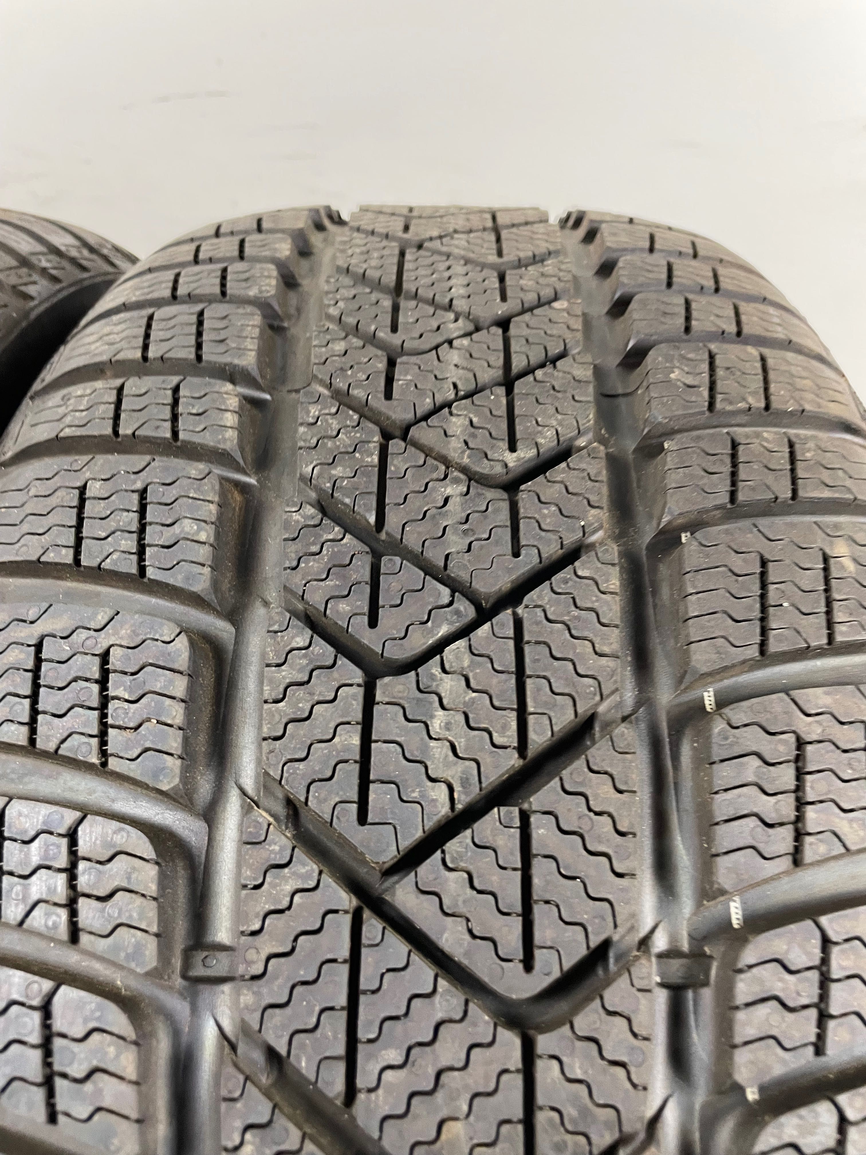 225/40R19 93H Pirelli Sottozero 3 NOWE 23rok !!!
