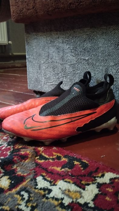 бутсы фантомы бу.