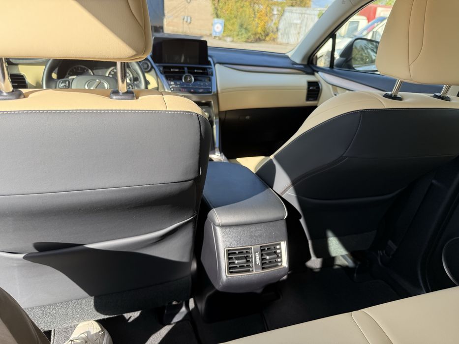 Lexus NX-200 2019р.