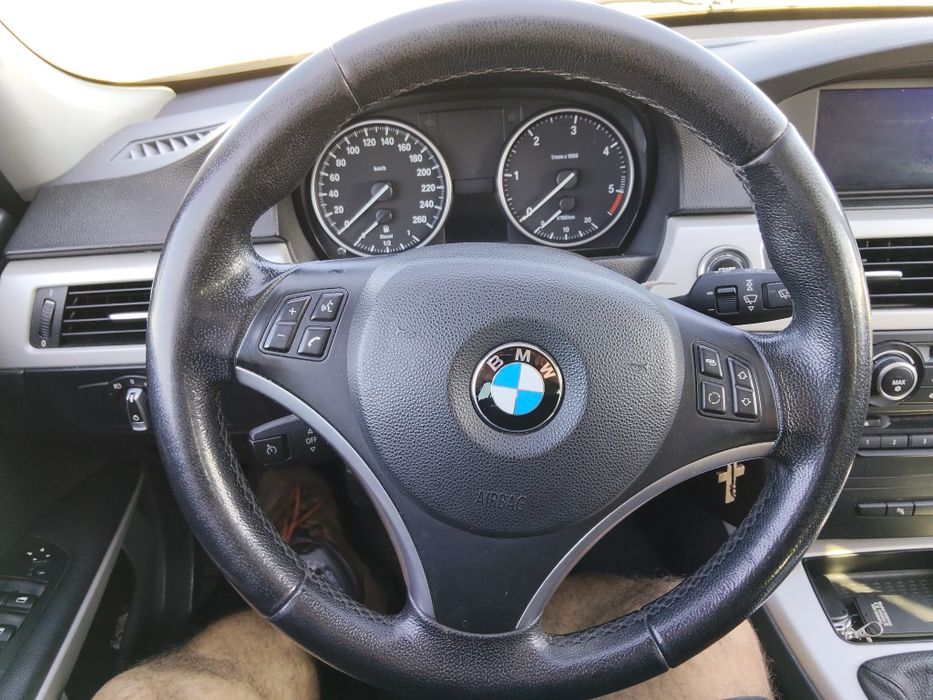 BMW 318d LCI Touring