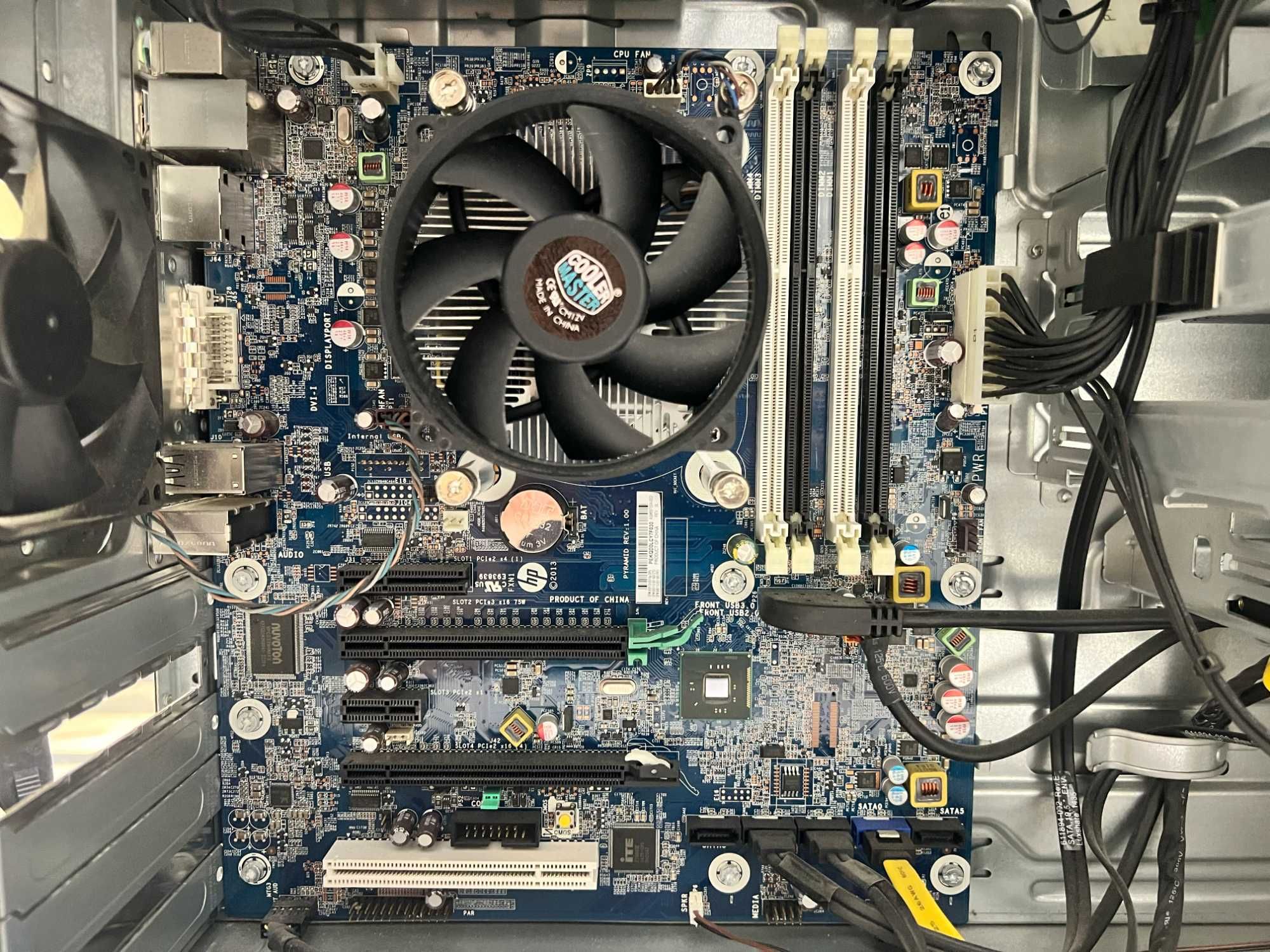 Гурт! Barebone/тушка HP Z230 T Workstation E3-1240 v3/C226/4xDDR3 б/в