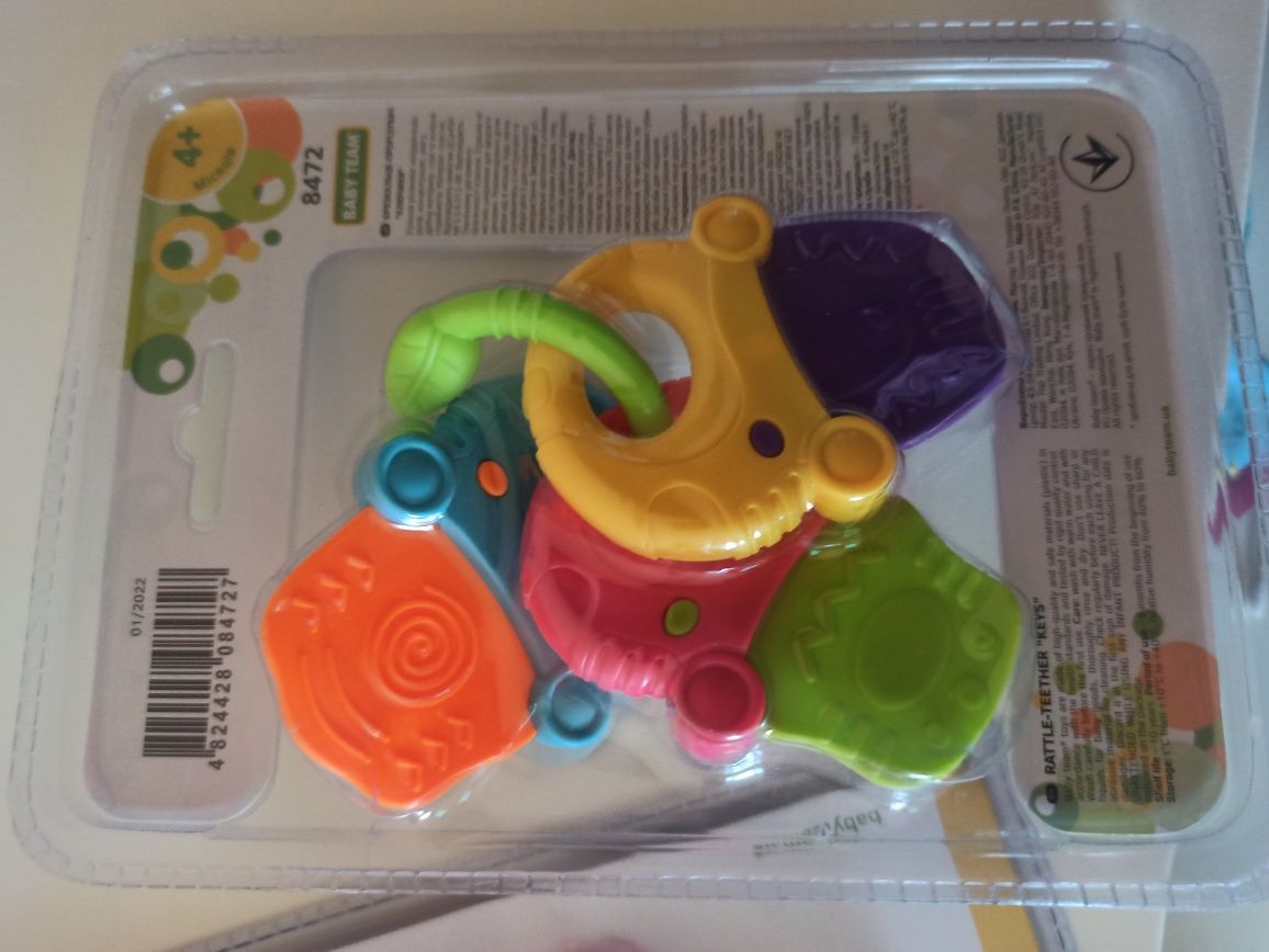 Іграшка брязкальце - прорізувач Baby Team