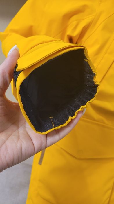 Парка  Reima tec+ Serkku в ідеалі як нова