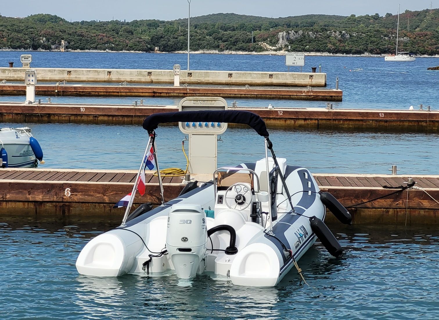 Nimarine MX 500 z Suzuki 90 KM oraz przyczepa, 5m RIB, łódź motorowa