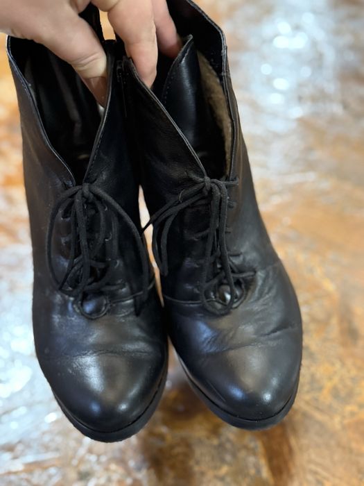 Черевики шкіряні