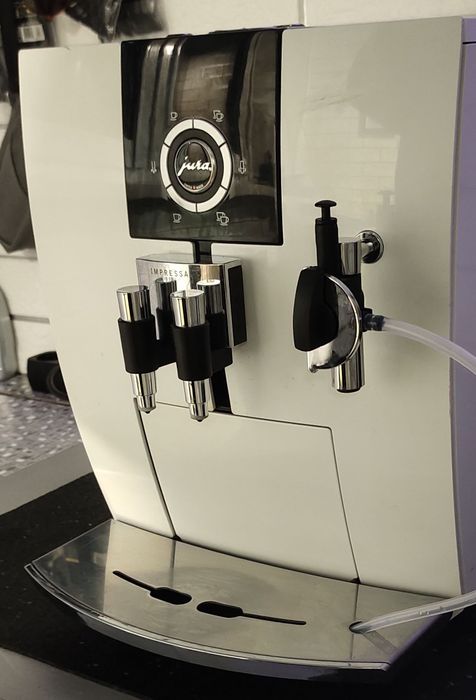 Jura Impressa J5 White One Touch Кавомашина
