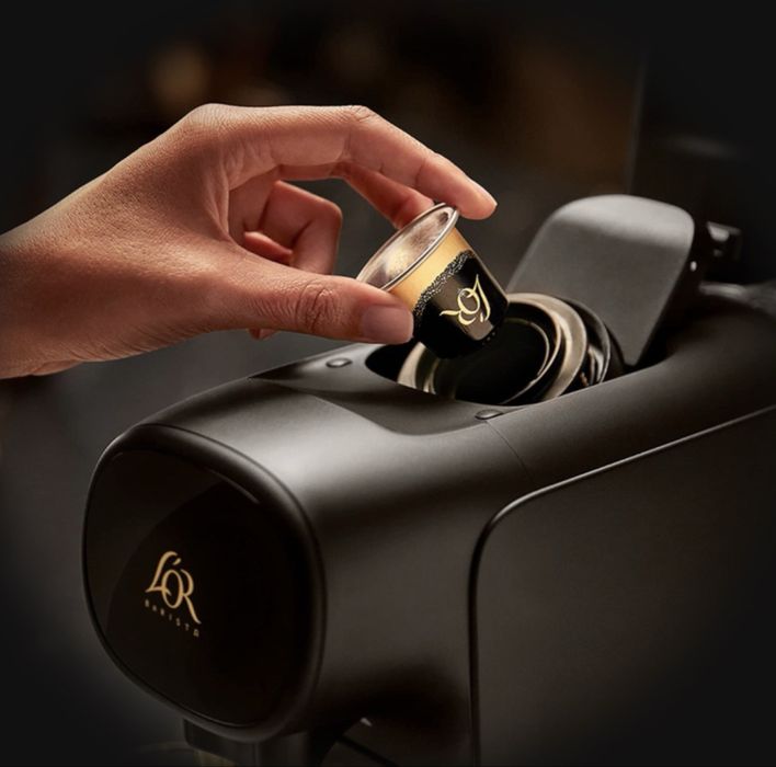 Капсульна кавомашина Philips L’or barista чудовий стан