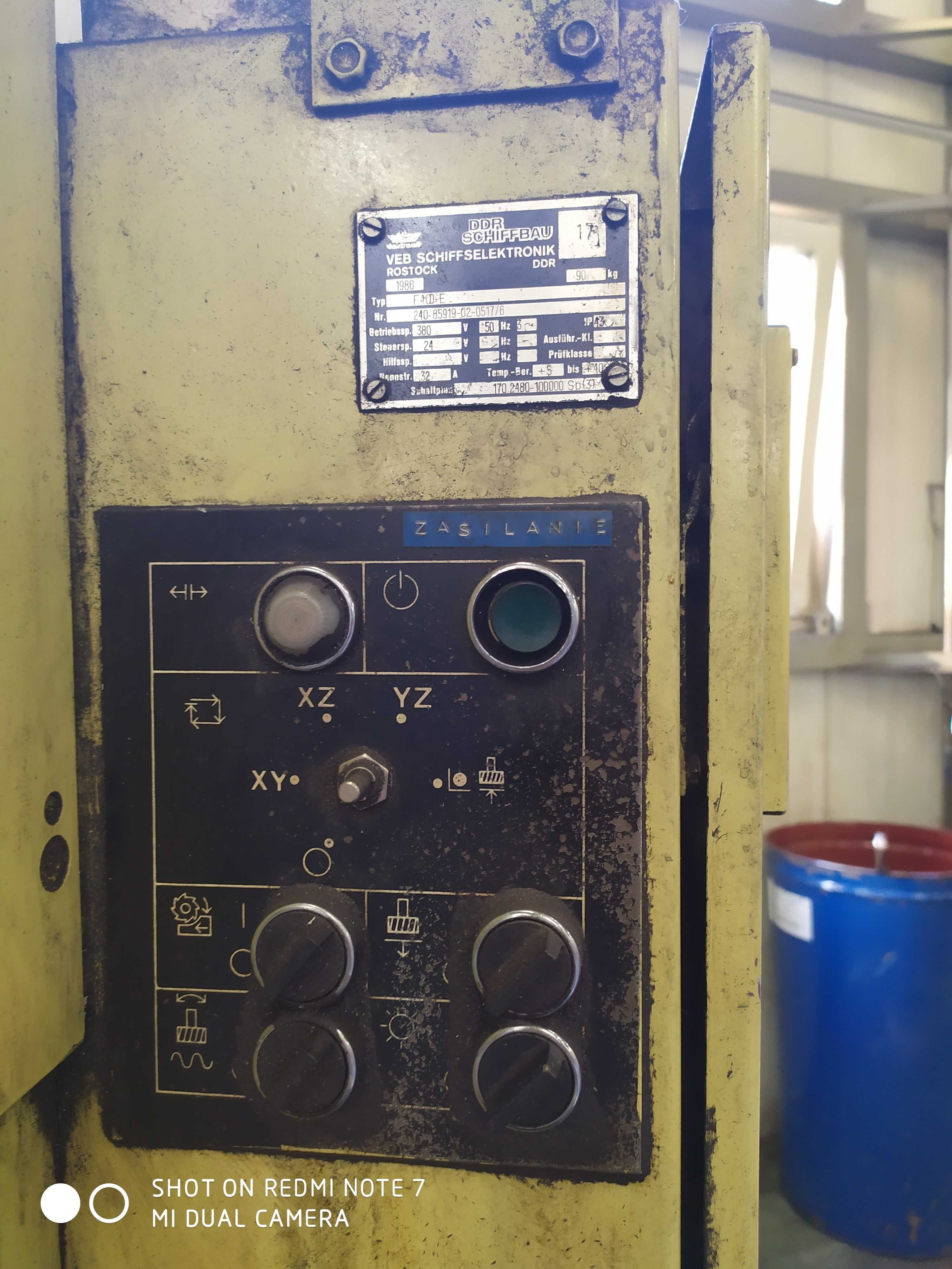 Frezarka pionowa F400 HECKERT
