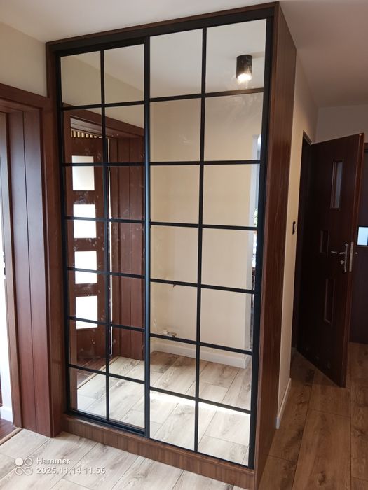 Szafa przesuwna . Szafa . Szafa na wymiar . Szafa wnękowa .