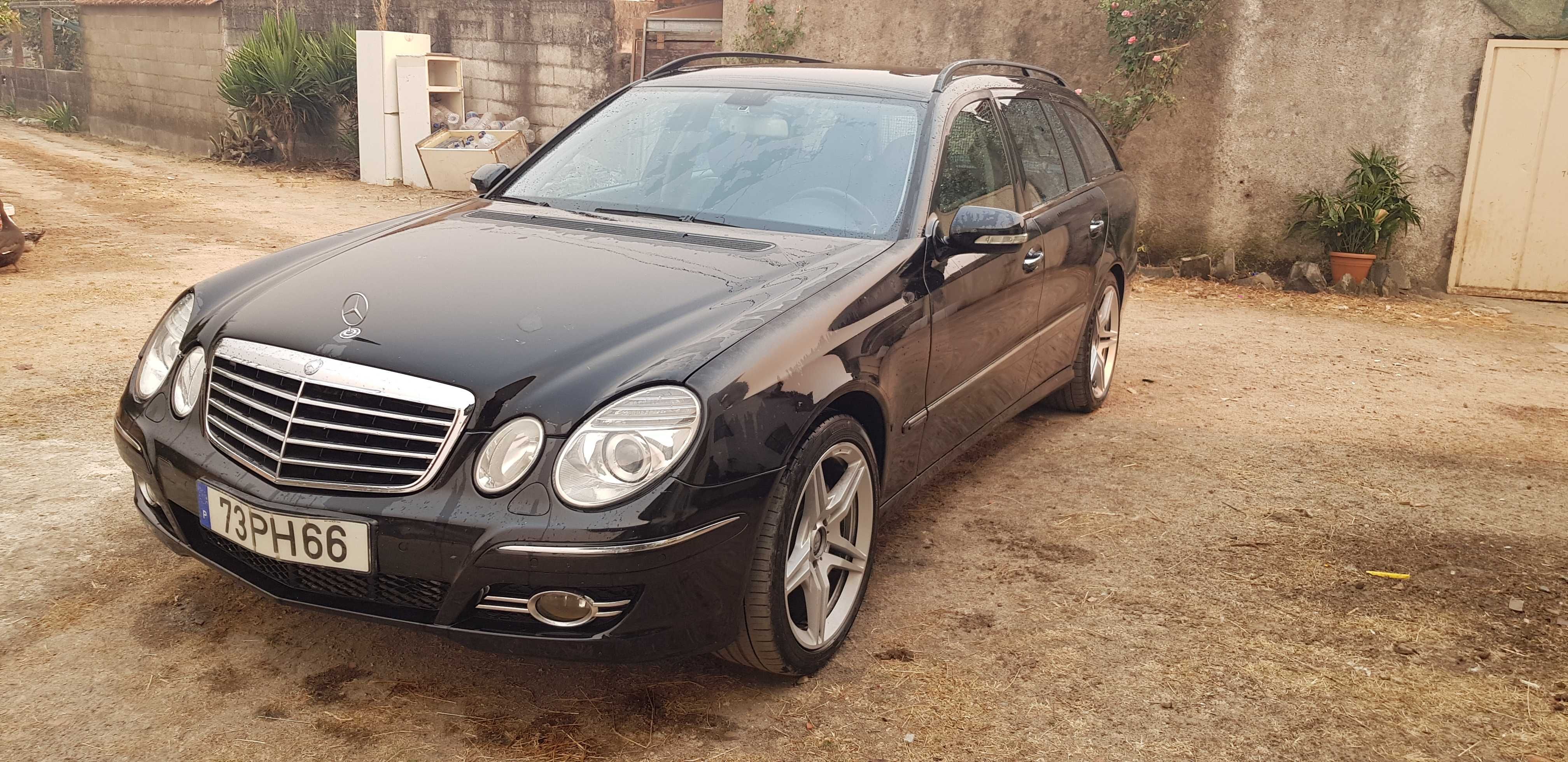 Mercedes E 220...