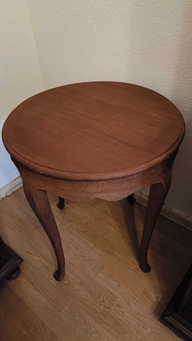 Sala de jantar muito bonita em estilo clássico