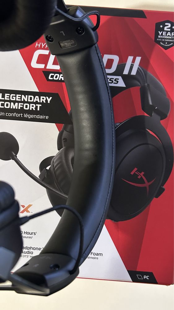 Продам ігрові навушники HyperX Cloud II Core Wireless