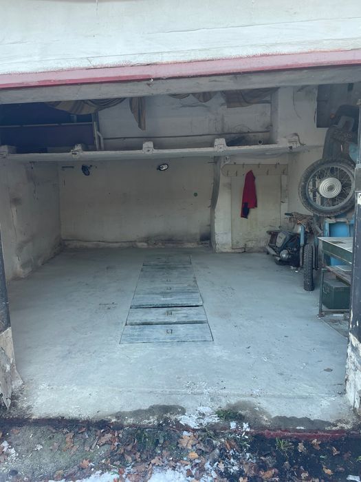 Гараж на 2 авто правильної форми Сокіл Єрошенка