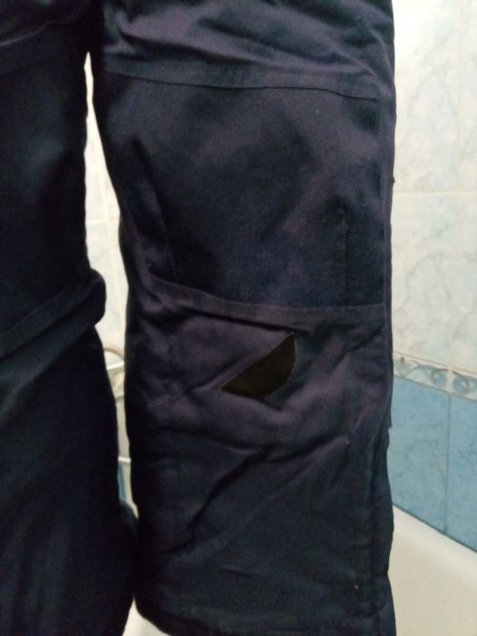 Зимний полукомбинезон на 6-7 лет