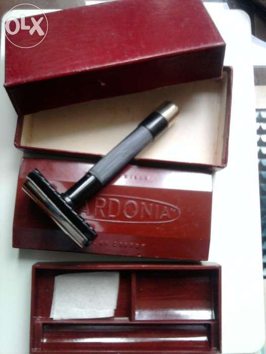 Gillette Wardonia Antiga