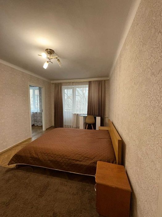 Оренда 2-х кімнатної квартири поруч ЦУМу