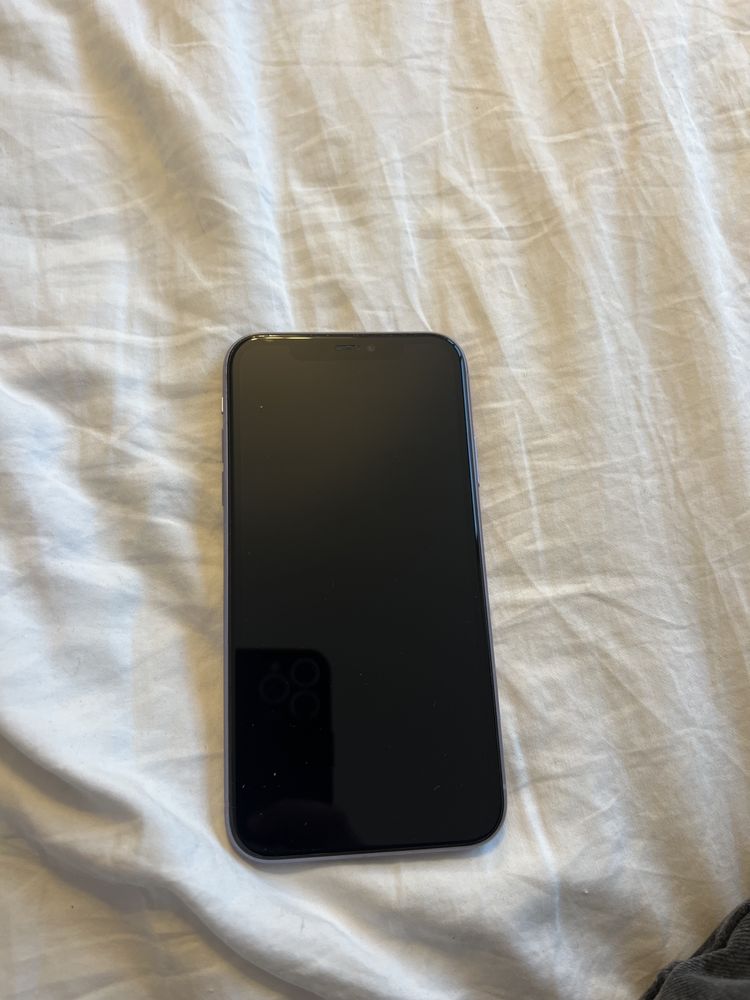 Iphone 11 fioletowy