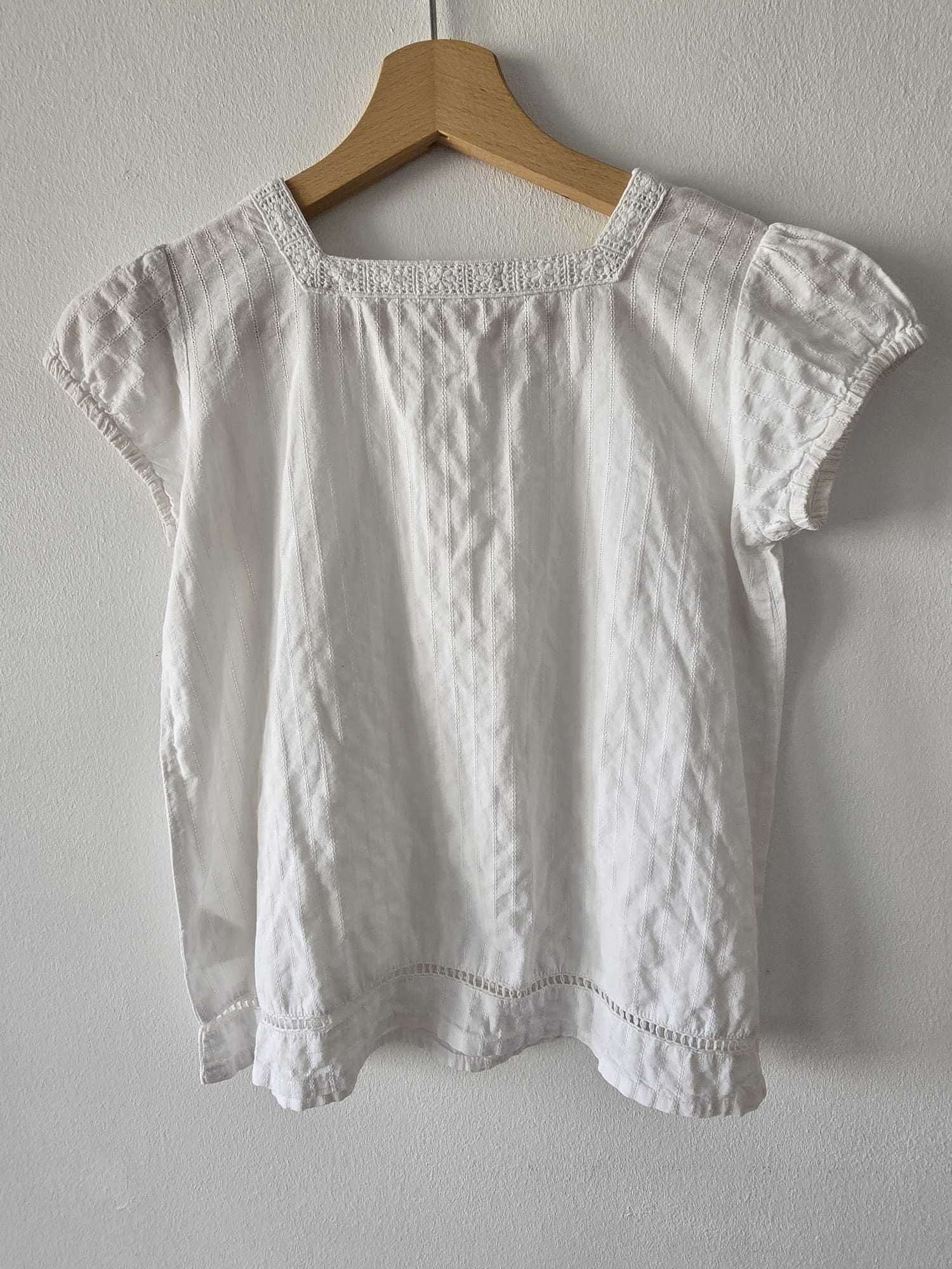 Blusa Branca com Bordado da Lanidor Jovem