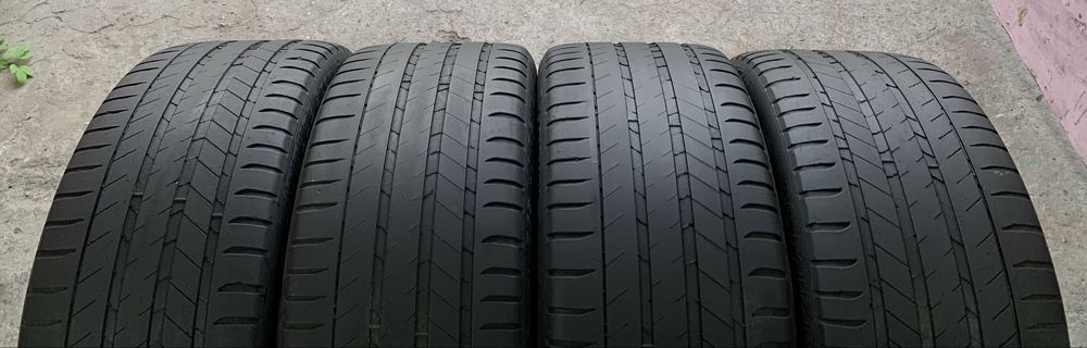 Шини Michelin Latitude Sport 3 265/40 R21